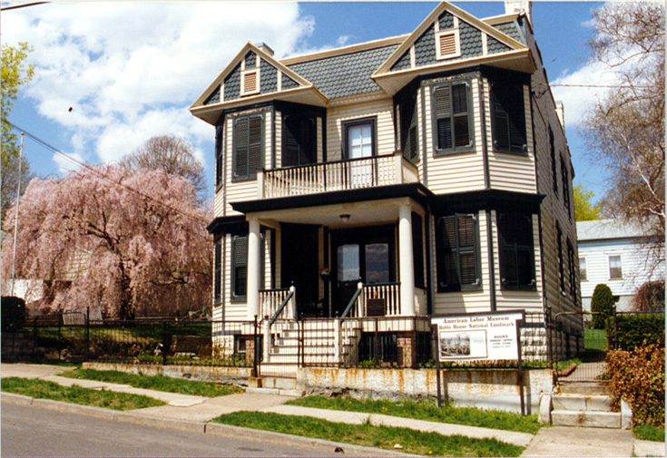 Botto House / American Labor Museum